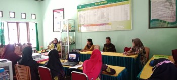 Observasi Pengawas terhadap Kepala Sekolah terkait Rencana Hasil Kerja 